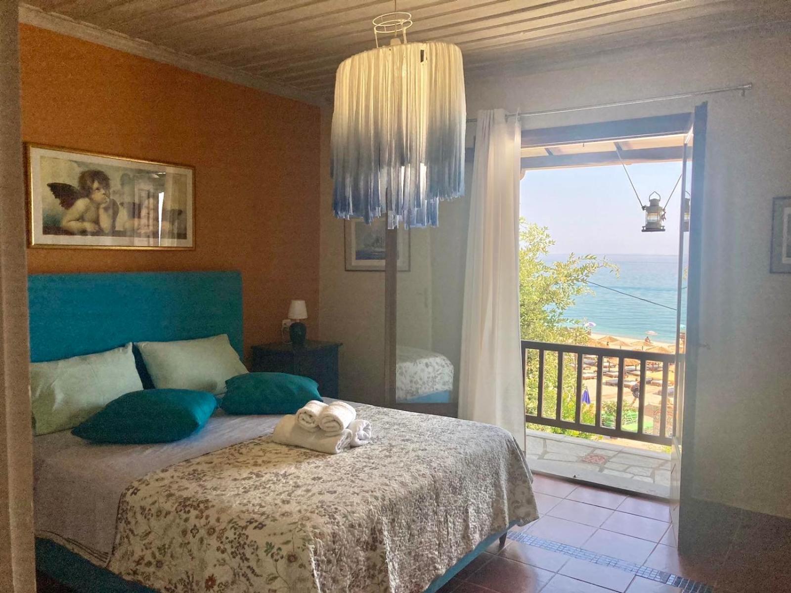 Papa Nero Beach House Agios Ioannis  Buitenkant foto