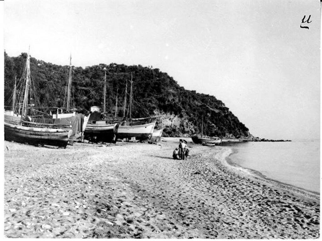 Papa Nero Beach House Agios Ioannis  Buitenkant foto