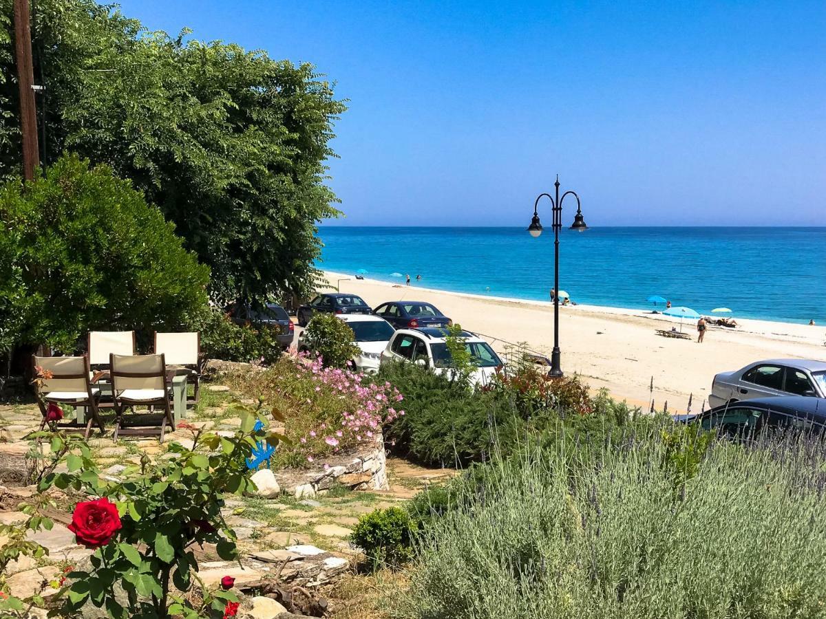 Papa Nero Beach House Agios Ioannis  Buitenkant foto