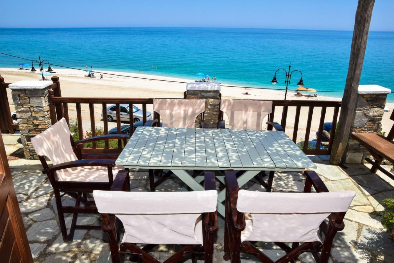 Papa Nero Beach House Agios Ioannis  Buitenkant foto